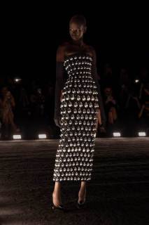 00021-schiaparelli-fall-2024-couture-credit-brand.jpg