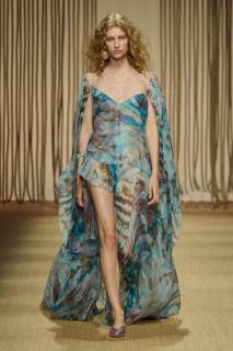 00051-roberto-cavalli-spring-2025-ready-to-wear-credit-gorunway.jpg