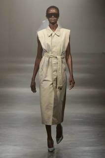 00005-mm6-maison-margiela-spring-2025-ready-to-wear-credit-gorunway.jpg