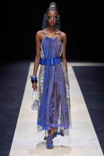 00089-emporio-armani-spring-2025-ready-to-wear-credit-gorunway.jpg