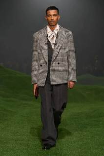 00046-zegna-fall-2025-menswear-credit-gorunway.jpg