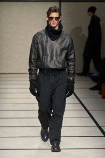 00038-giorgio-armani-fall-2025-menswear-credit-gorunway.jpg