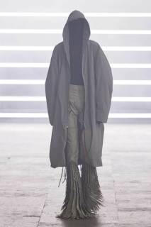 00021-rick-owens-fall-2025-menswear-credit-brand.jpg