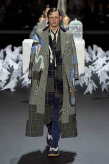 00020-thom-browne-fall-2025-ready-to-wear-credit-gorunway.jpg