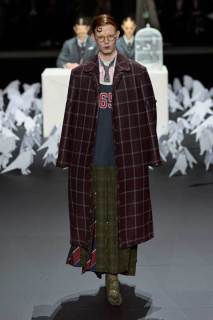 00014-thom-browne-fall-2025-ready-to-wear-credit-gorunway.jpg