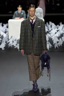 00036-thom-browne-fall-2025-ready-to-wear-credit-gorunway.jpg