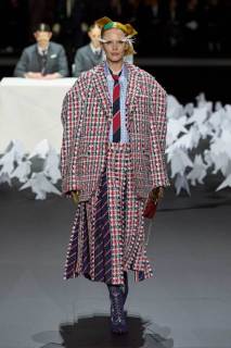 00043-thom-browne-fall-2025-ready-to-wear-credit-gorunway.jpg