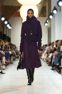 00025-michael-kors-collection-fall-2025-ready-to-wear-credit-gorunway.jpg