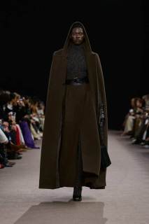 00024-max-mara-fall-2025-ready-to-wear-credit-gorunway.jpg