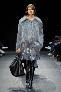 00006-emporio-armani-fall-2025-ready-to-wear-credit-gorunway.jpg