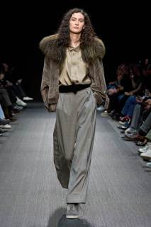 00013-emporio-armani-fall-2025-ready-to-wear-credit-gorunway.jpg