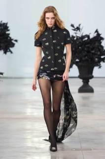 00026-blumarine-fall-2025-ready-to-wear-credit-gorunway.jpg