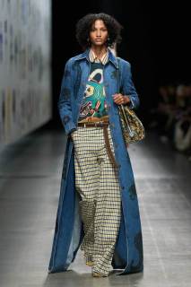 00006-etro-fall-2025-ready-to-wear-credit-gorunway.jpg