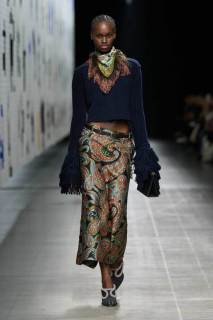 00034-etro-fall-2025-ready-to-wear-credit-gorunway.jpg