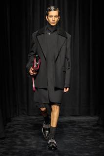 00014-jil-sander-fall-2025-ready-to-wear-credit-brand.jpg