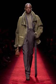 00020-ferrari-fall-2025-ready-to-wear-credit-gorunway