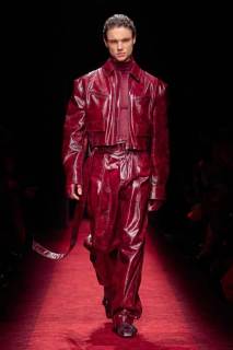 00047-ferrari-fall-2025-ready-to-wear-credit-gorunway