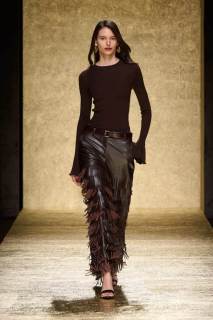 00005-luisa-spagnoli-fall-2025-ready-to-wear-credit-brand.jpg