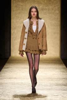 00022-luisa-spagnoli-fall-2025-ready-to-wear-credit-brand.jpg