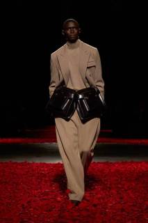 00003-ferragamo-fall-2025-ready-to-wear-credit-gorunway.jpg