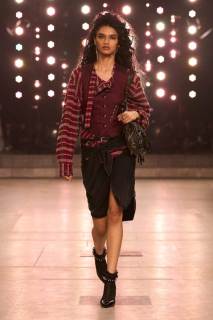 00015-isabel-marant-fall-2025-ready-to-wear-credit-gorunway.jpg