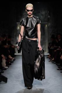 00005-tom-ford-fall-2025-ready-to-wear-credit-gorunway.jpg