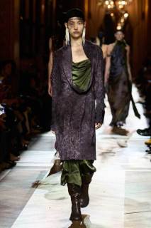 00033-dries-van-noten-fall-2025-ready-to-wear-credit-gorunway.jpg