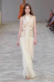 00006-alberta-ferretti-spring-2025-ready-to-wear-credit-gorunway.jpg