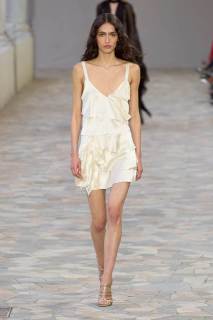 00044-alberta-ferretti-spring-2025-ready-to-wear-credit-gorunway.jpg