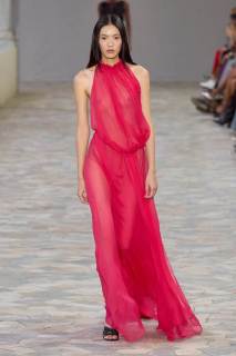 00049-alberta-ferretti-spring-2025-ready-to-wear-credit-gorunway.jpg