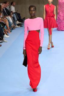 00038-carolina-herrera-spring-2025-ready-to-wear-credit-gorunway.jpg