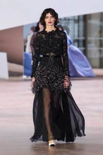 00042-chanel-spring-2025-couture-credit-gorunway