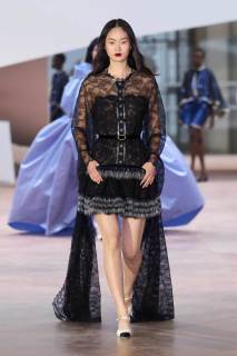 00043-chanel-spring-2025-couture-credit-gorunway