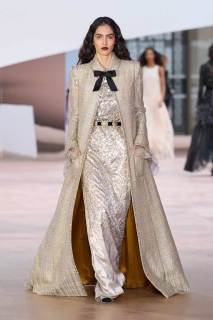 00052-chanel-spring-2025-couture-credit-gorunway