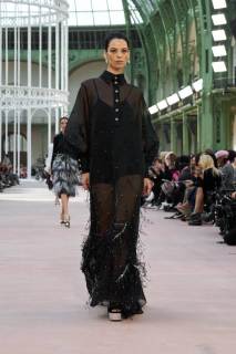 00066-chanel-spring-2025-ready-to-wear-credit-gorunway.jpg