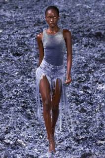 00001-diesel-spring-2025-ready-to-wear-credit-gorunway.jpg