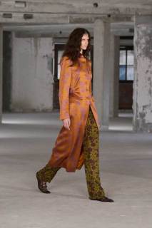 00040-dries-van-noten-spring-2025-ready-to-wear-credit-gorunway.jpg