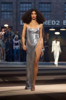 00050-dsquared2-fall-2025-ready-to-wear-credit-gorunway.jpg