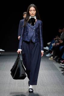 00020-emporio-armani-fall-2025-ready-to-wear-credit-gorunway.jpg