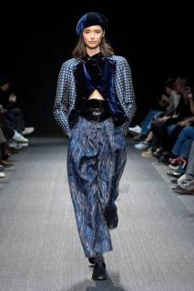 00030-emporio-armani-fall-2025-ready-to-wear-credit-gorunway.jpg