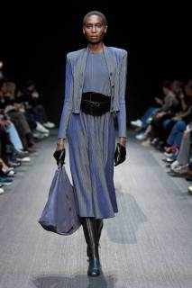 00032-emporio-armani-fall-2025-ready-to-wear-credit-gorunway.jpg