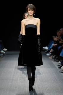 00080-emporio-armani-fall-2025-ready-to-wear-credit-gorunway.jpg