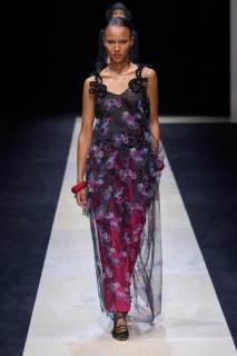 00103-emporio-armani-spring-2025-ready-to-wear-credit-gorunway.jpg