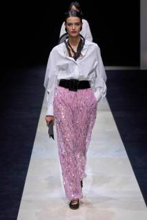 00106-emporio-armani-spring-2025-ready-to-wear-credit-gorunway.jpg