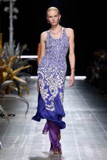 00008-etro-spring-2025-ready-to-wear-credit-gorunway.jpg