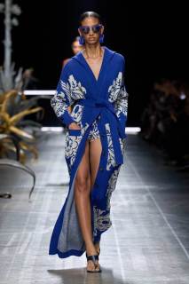 00012-etro-spring-2025-ready-to-wear-credit-gorunway.jpg