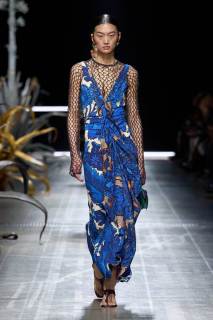 00035-etro-spring-2025-ready-to-wear-credit-gorunway.jpg