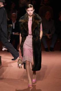 00060-fendi-fall-2025-ready-to-wear-credit-gorunway.jpg