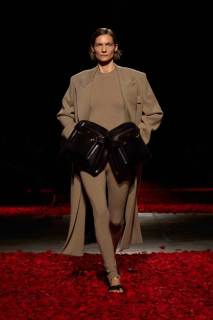 00001-ferragamo-fall-2025-ready-to-wear-credit-gorunway.jpg