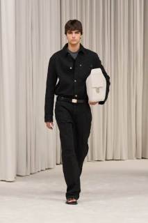 00061-ferragamo-spring-2025-ready-to-wear-credit-gorunway.jpg